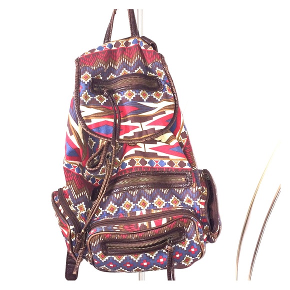 Tribal nap sack - Picture 1 of 2